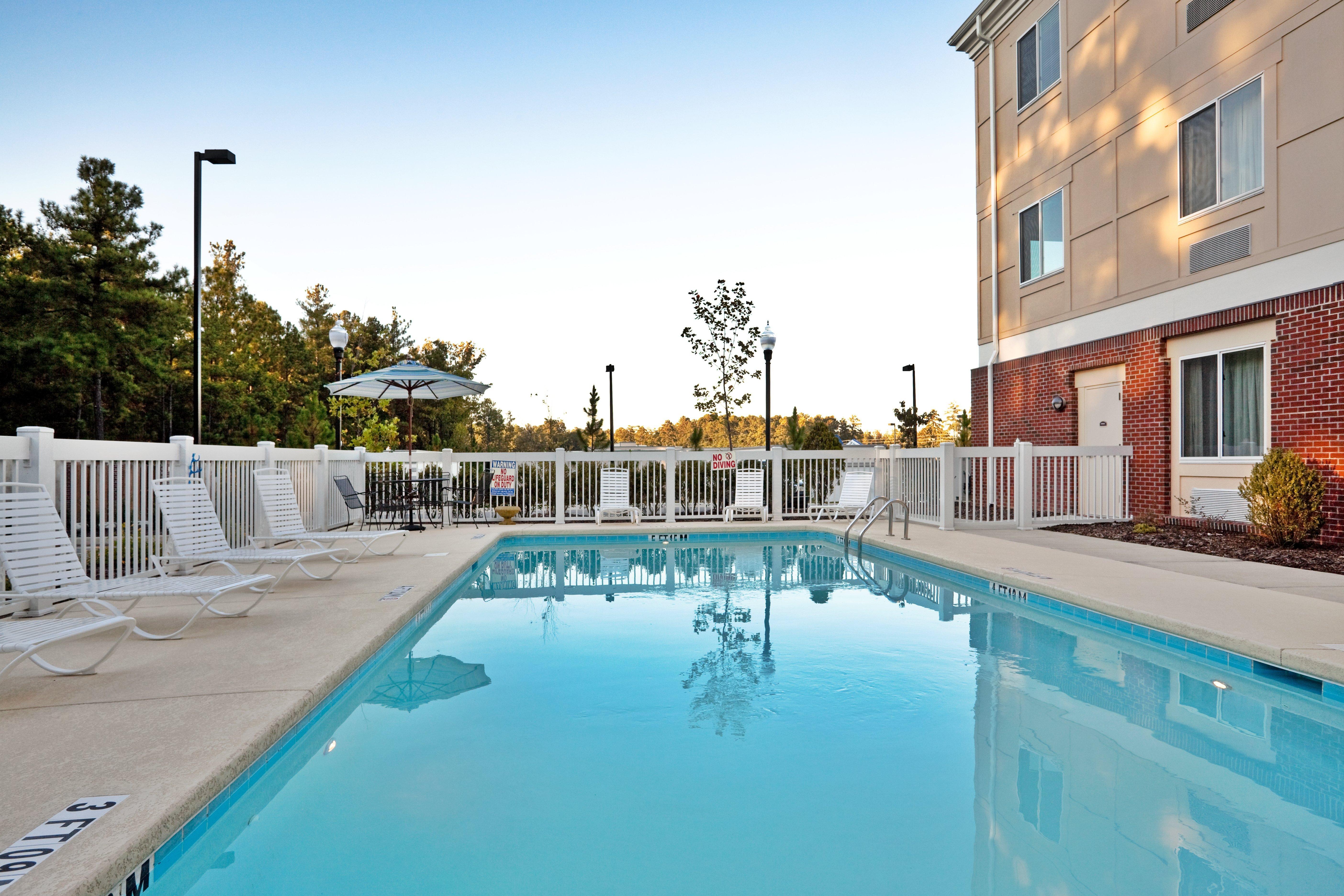 Holiday Inn Express & Suites Southern Pines-Pinehurst Area By Ihg Zewnętrze zdjęcie