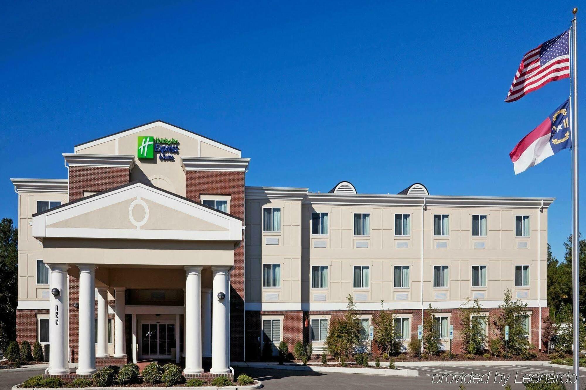 Holiday Inn Express & Suites Southern Pines-Pinehurst Area By Ihg Zewnętrze zdjęcie